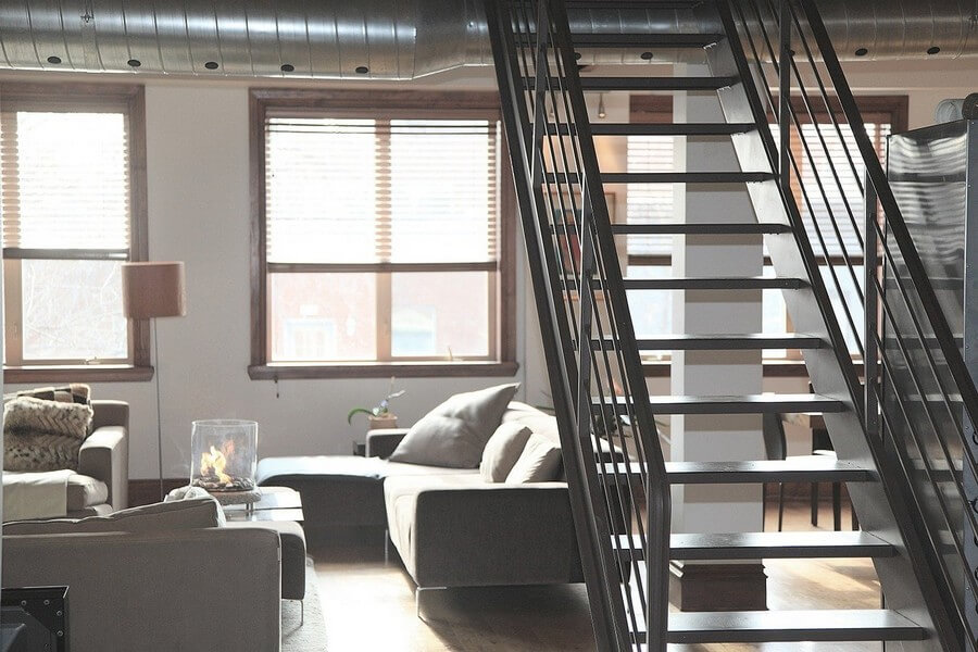 Фото: Интерьер 2-х уровневой квартиры в стиле лофт