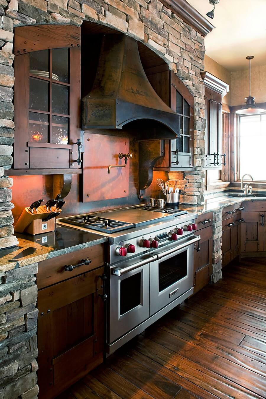 Фото: Дизайн кухонь в старых домах